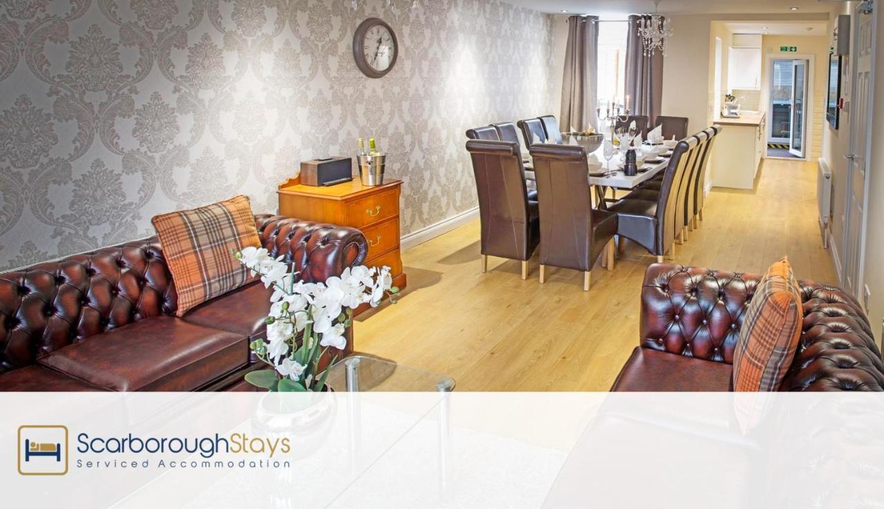 Scarborough Stays - Luxury Townhouse Ideal For Large Groups - Hot Tub المظهر الخارجي الصورة